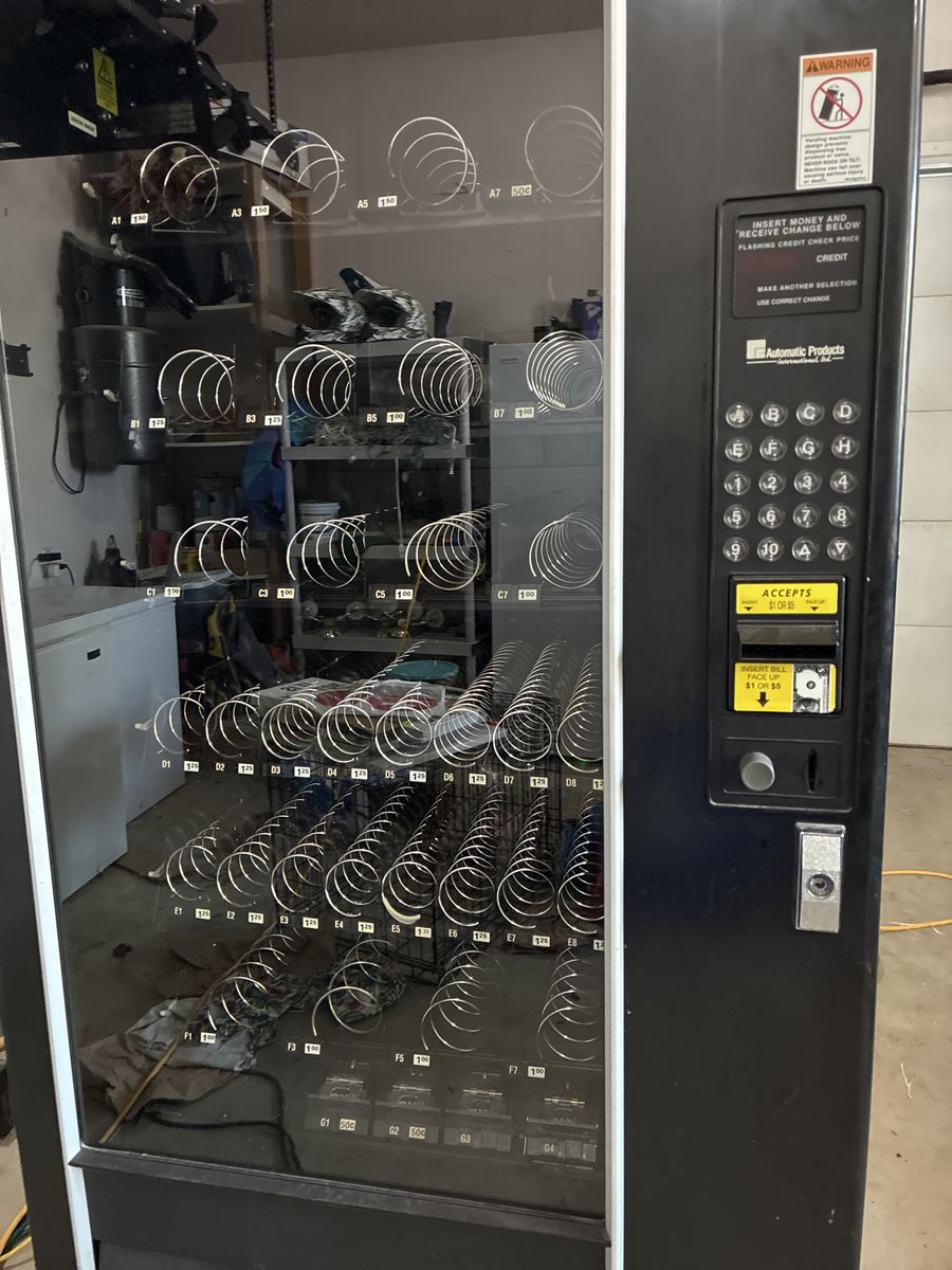 Fully working vending machine