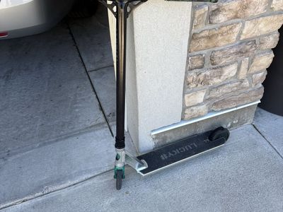 Lucky Pro Scooter