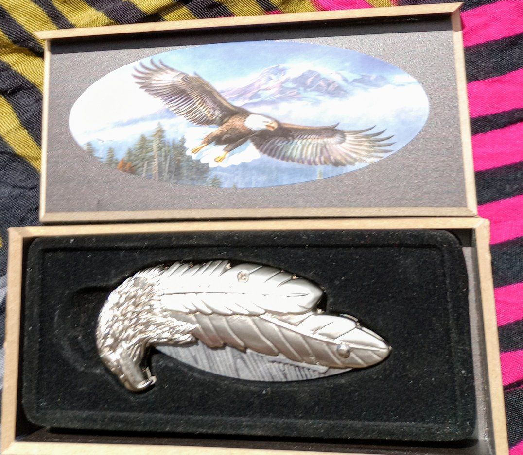 Silvertone American Eagle Design Knife with Acid Etch Blade