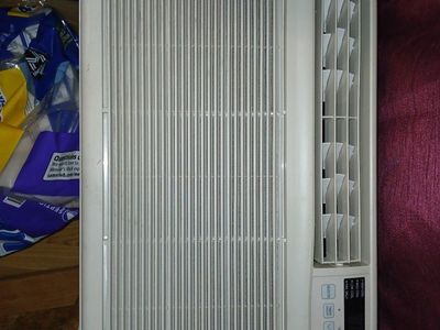 Sharp Window Air Conditioner - Compact White Unit READ DESCRIPTION