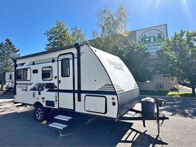 2018 Dutchmen kodiak cub 176 rd couples coach travel trailer