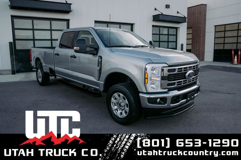 2024 Ford F-350 Super Duty XLT