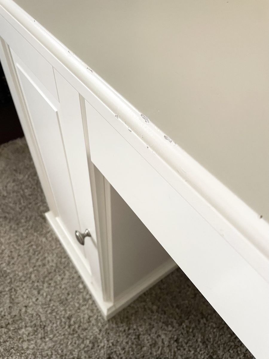 Main image 3