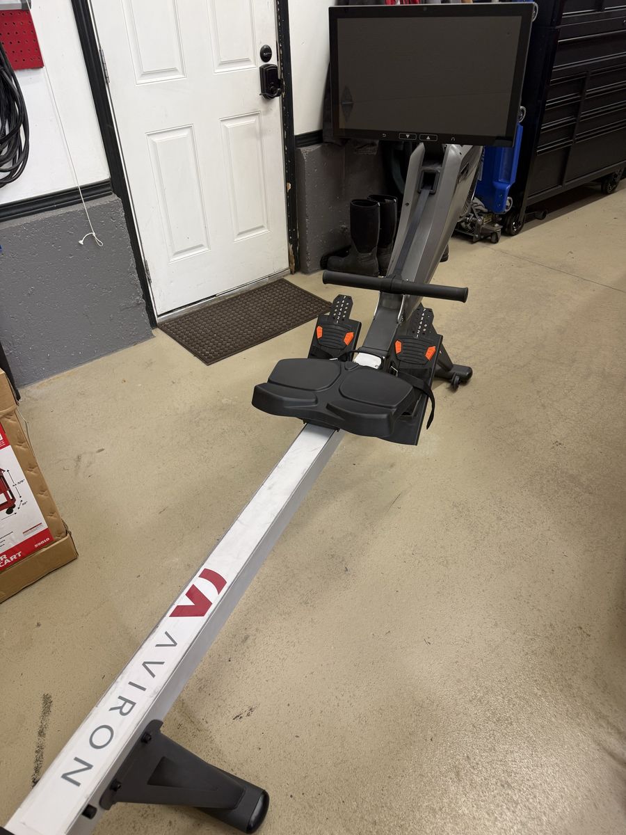 Aviron Impact Series Rower - Interactive Gaming & Guided Workouts - Magnetic Resistance