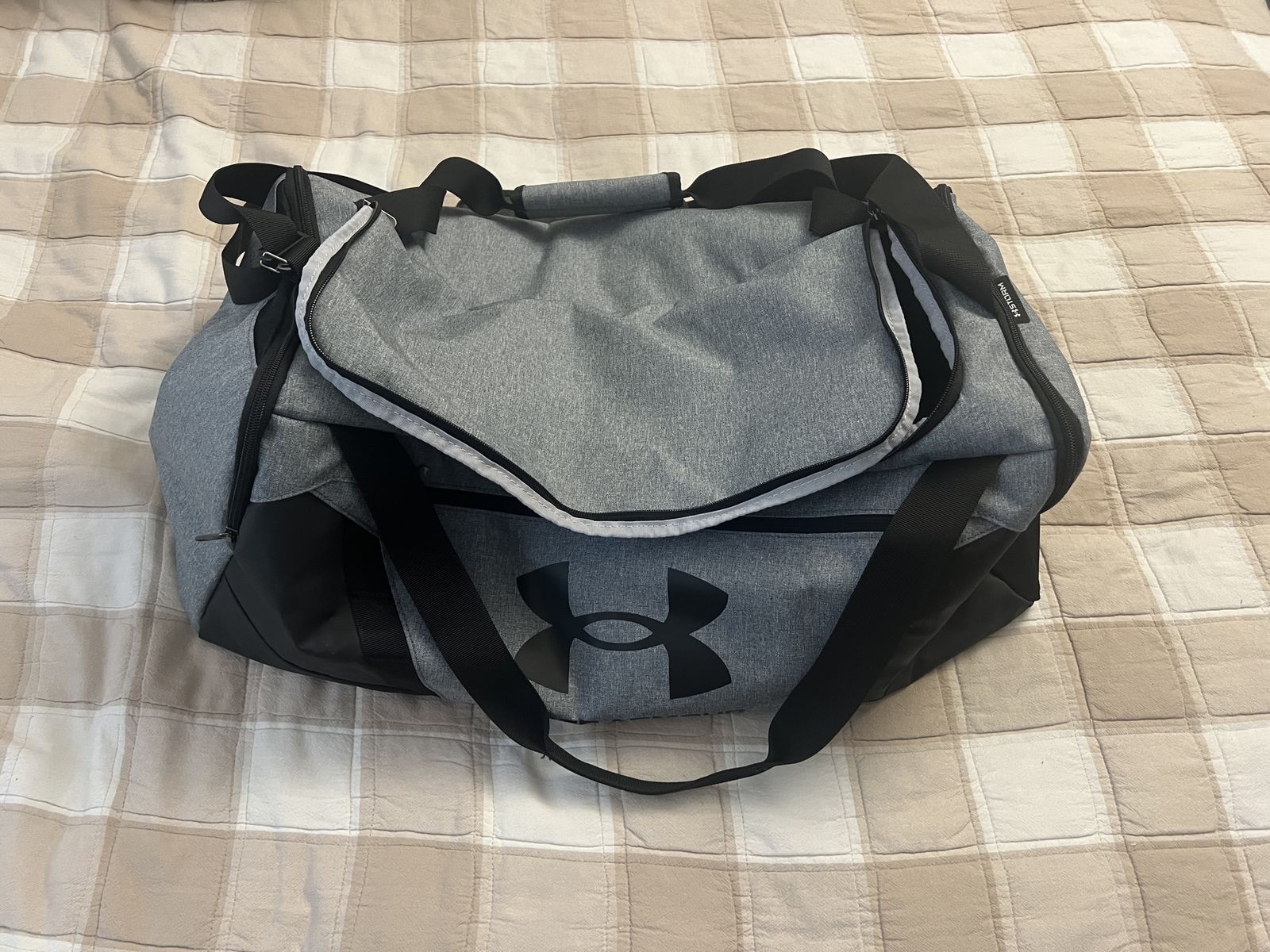 Under Armour Duffel Bag – Like New