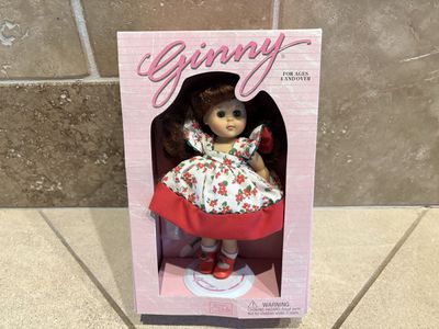 NIB Vogue Ginny Doll 1995 Red Dress