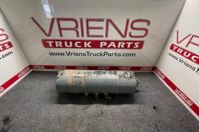 Peterbilt Air Tank