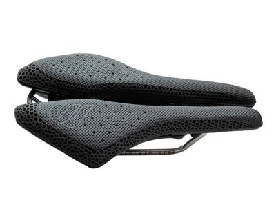 BiSaddle 3D Saint Pro Saddle - Adjustable Width, Carbon Fiber Rails, Lightweight for Road/TT/E-bike