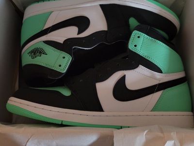 Nike Air Jordan 1 Retro High Mint Green Black White Size 10.5 Men's