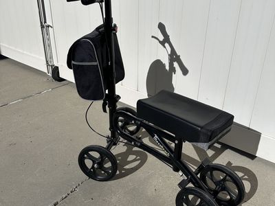 Knee walker / Scooter
