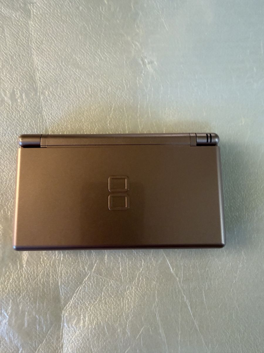Nintendo DS Lite Handheld System - Metallic Rose - Tested & Working refurbished and cleaned.