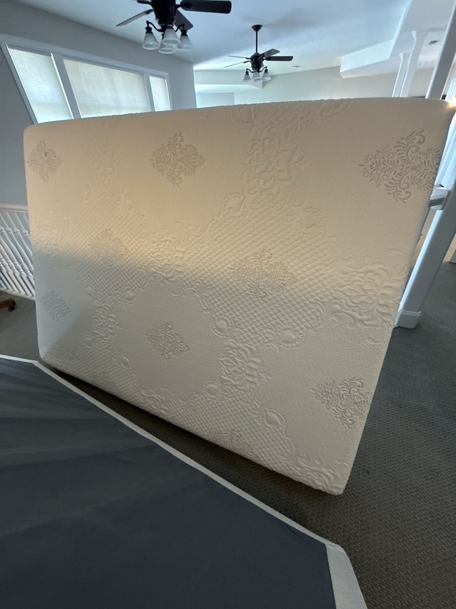 Queen Box Spring / Mattress - White and Grey