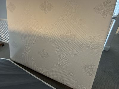 Queen Box Spring / Mattress - White and Grey