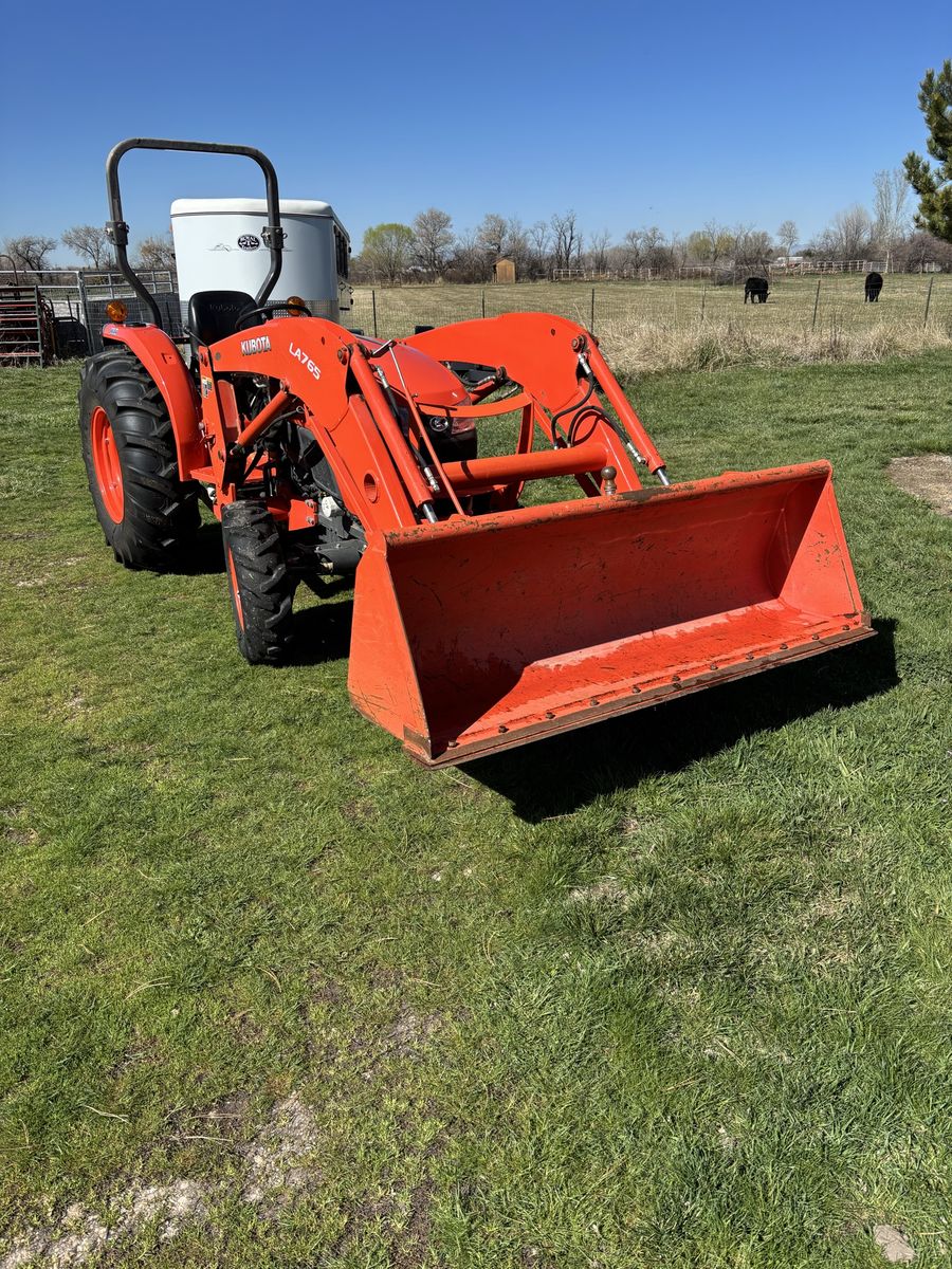 Kubota L4701