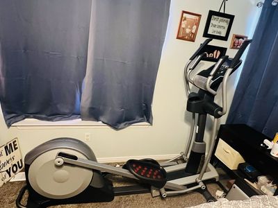 Elliptical - Proform 14.0 CE, rear-drive