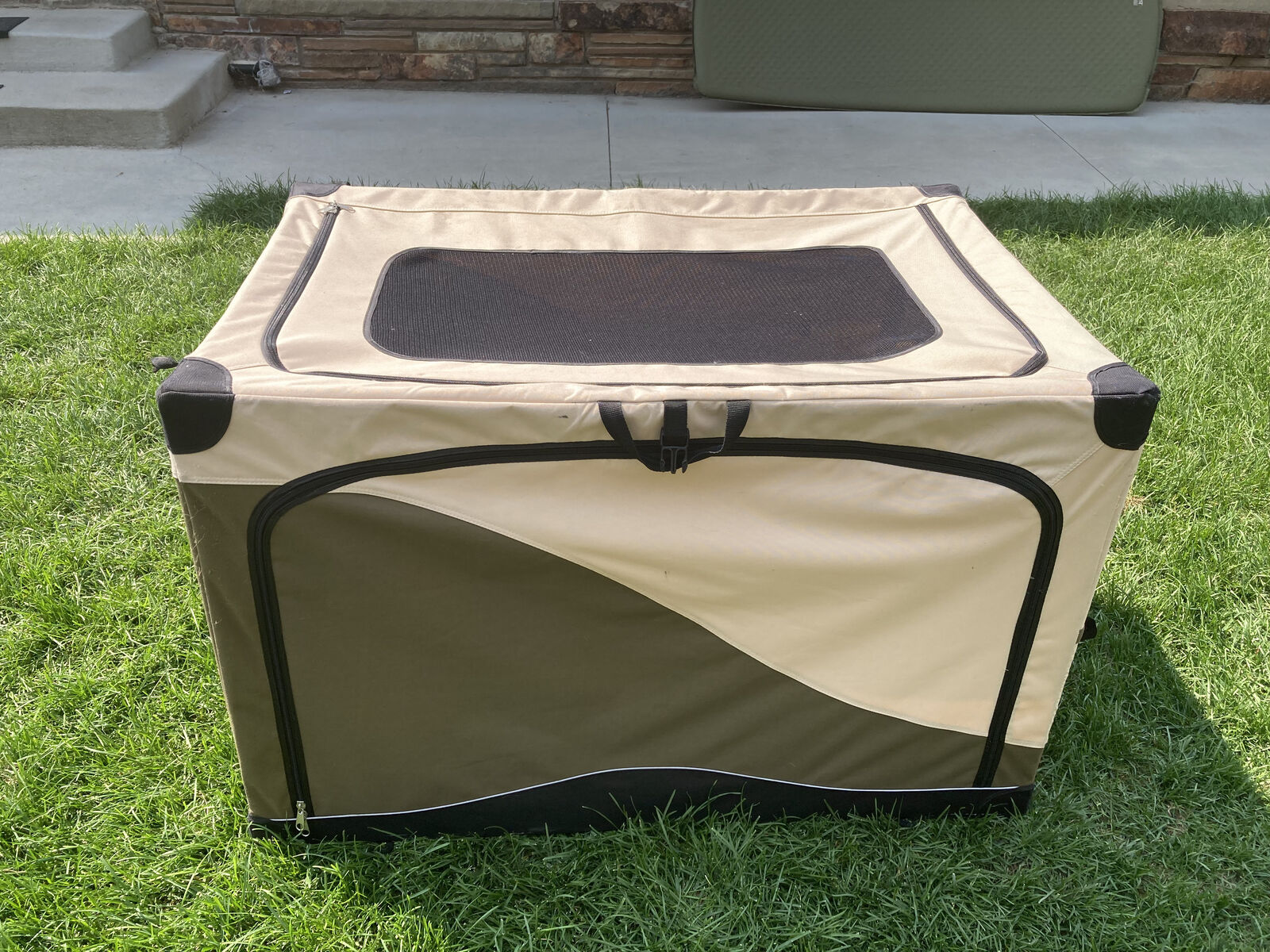 Soft Sided Collapsible Dog Crate 40 x 27 x 27