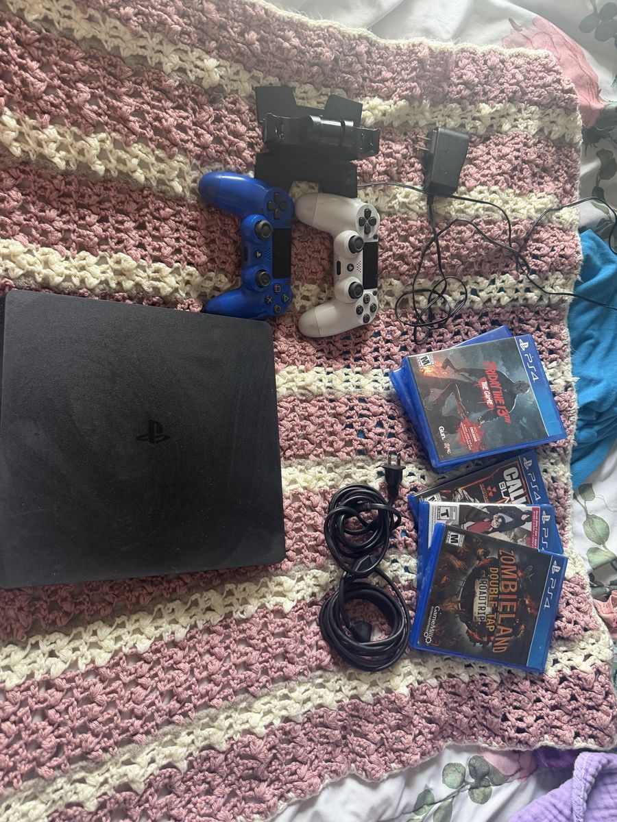 PS4