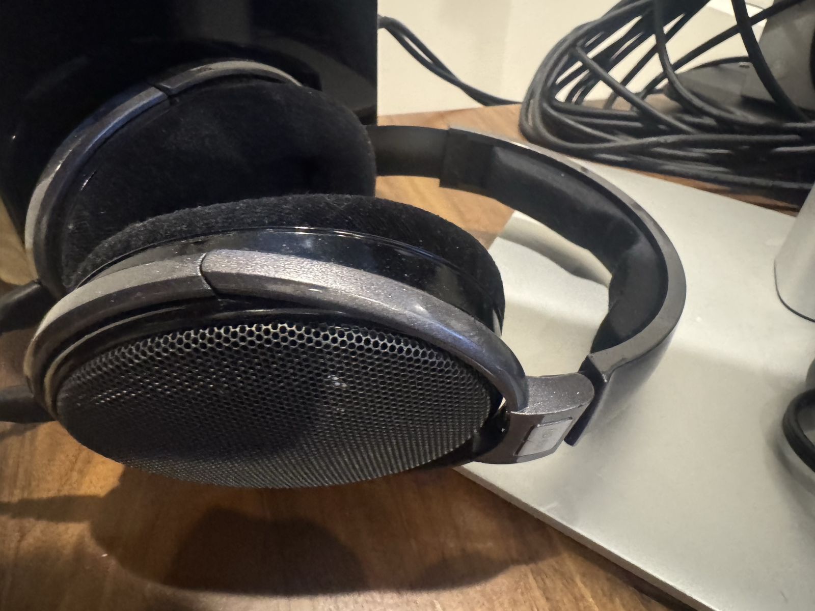 Sennheiser HD 650 Open-Back Audiophile Headphones hifi