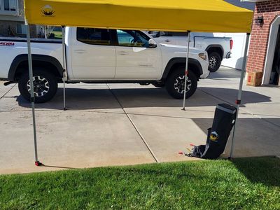 8' x 8' Crown Shade Instant Canopy Yellow