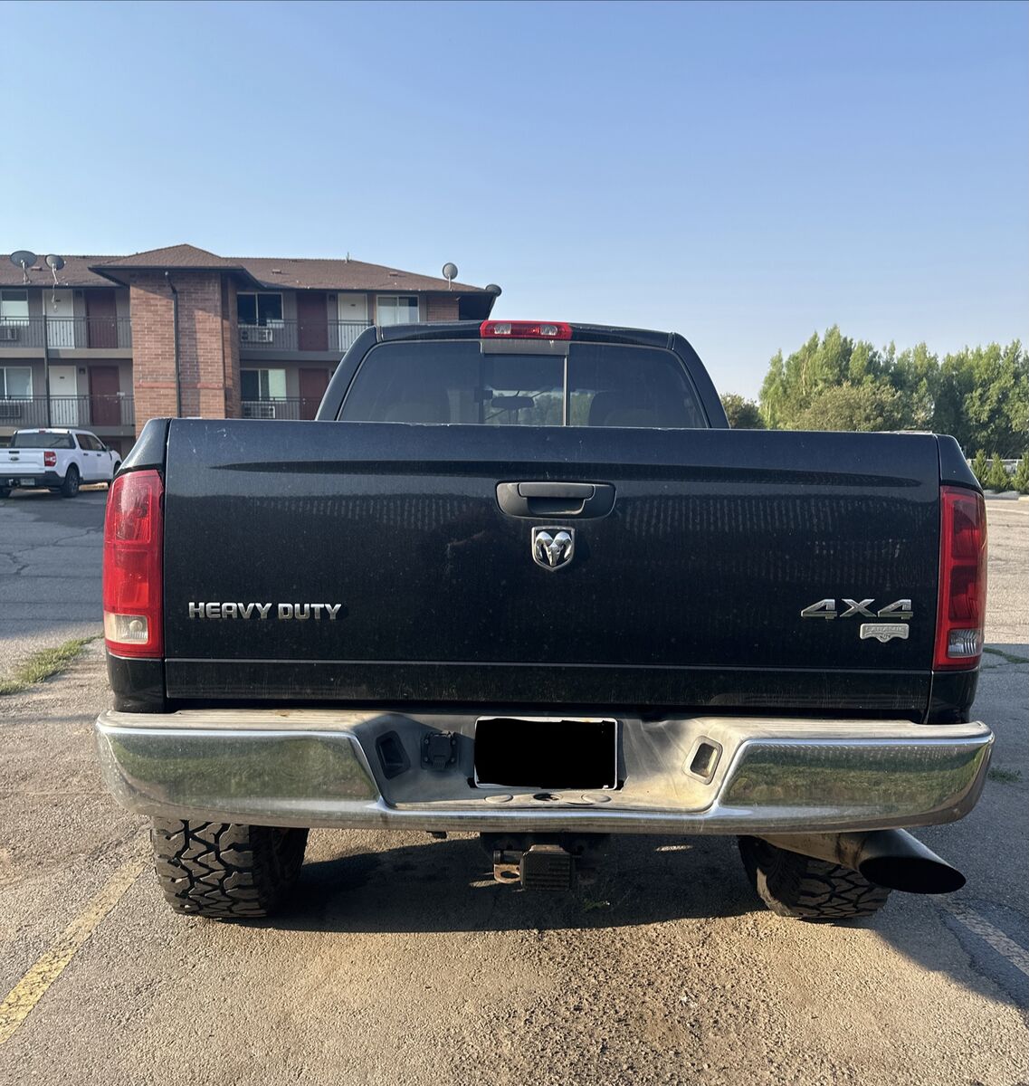 2005 DODGE RAM 2500 Laramie