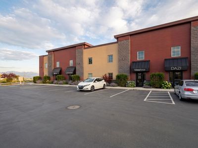 6000 SF Office and Warehouse Space Sublease in Orem