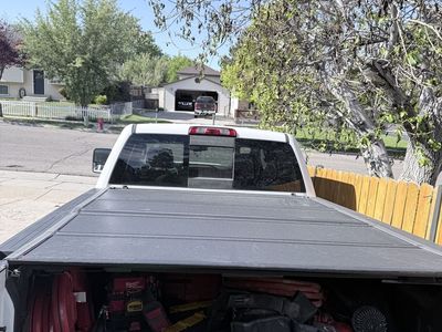 Truck bed cover