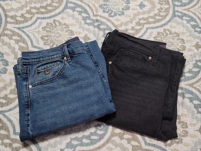 2 Pair New without Tags Size 12 Women's Gloria Vanderbilt Stretch Denim Straight Leg Jeans