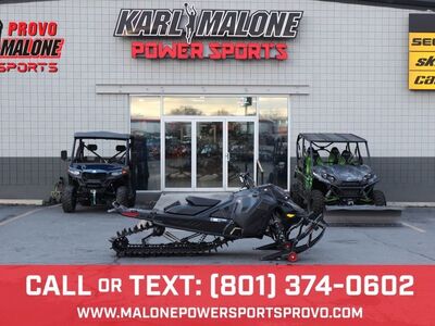 2026 Ski-Doo Summit® Adrenaline® with Edge Package