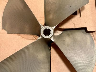 GMP / AMP-472 4-Blade Boat Propeller – New - 14.25 x 14 – LC Spline