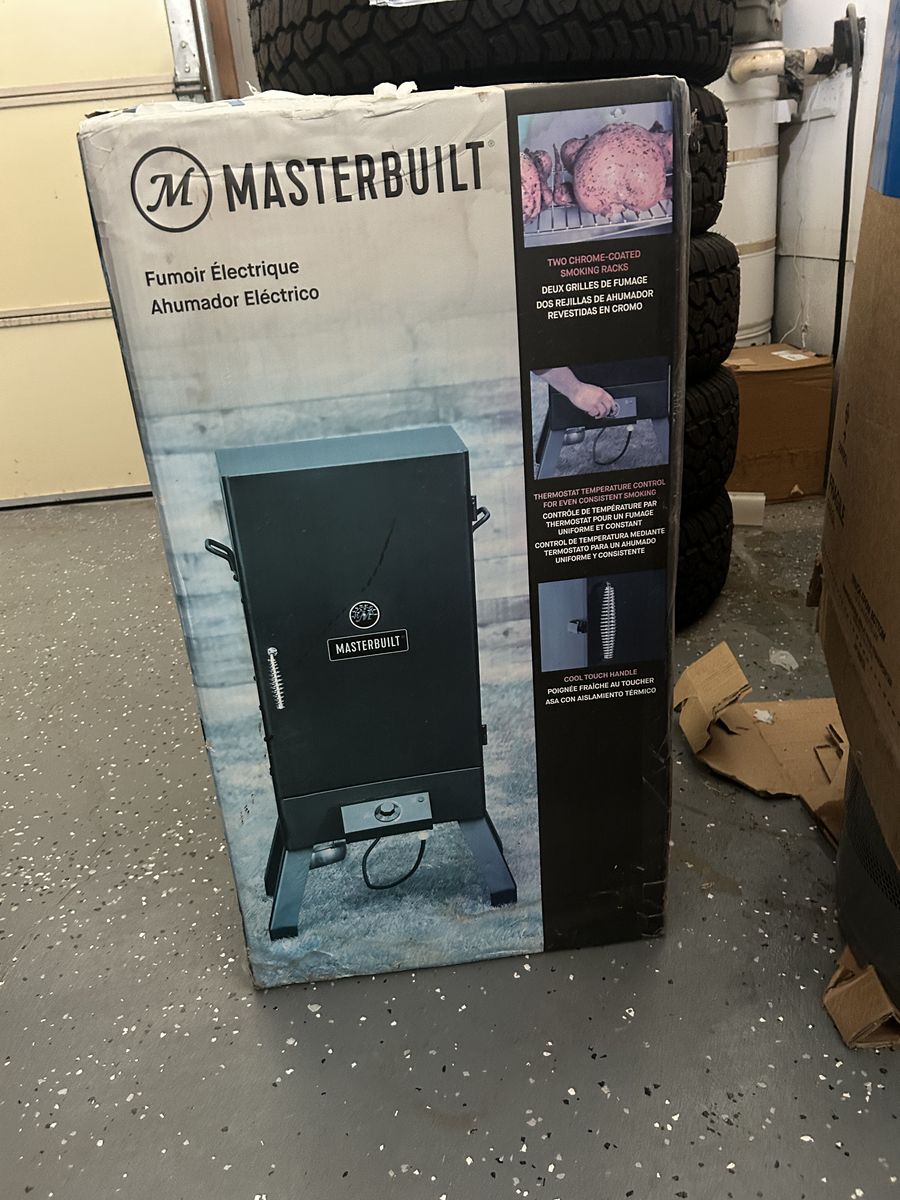 Masterbuilt 30” Analog Electric Smoker
