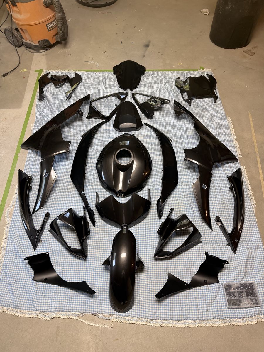2008-2016 Yamaha R6 Gloss Black Fairings