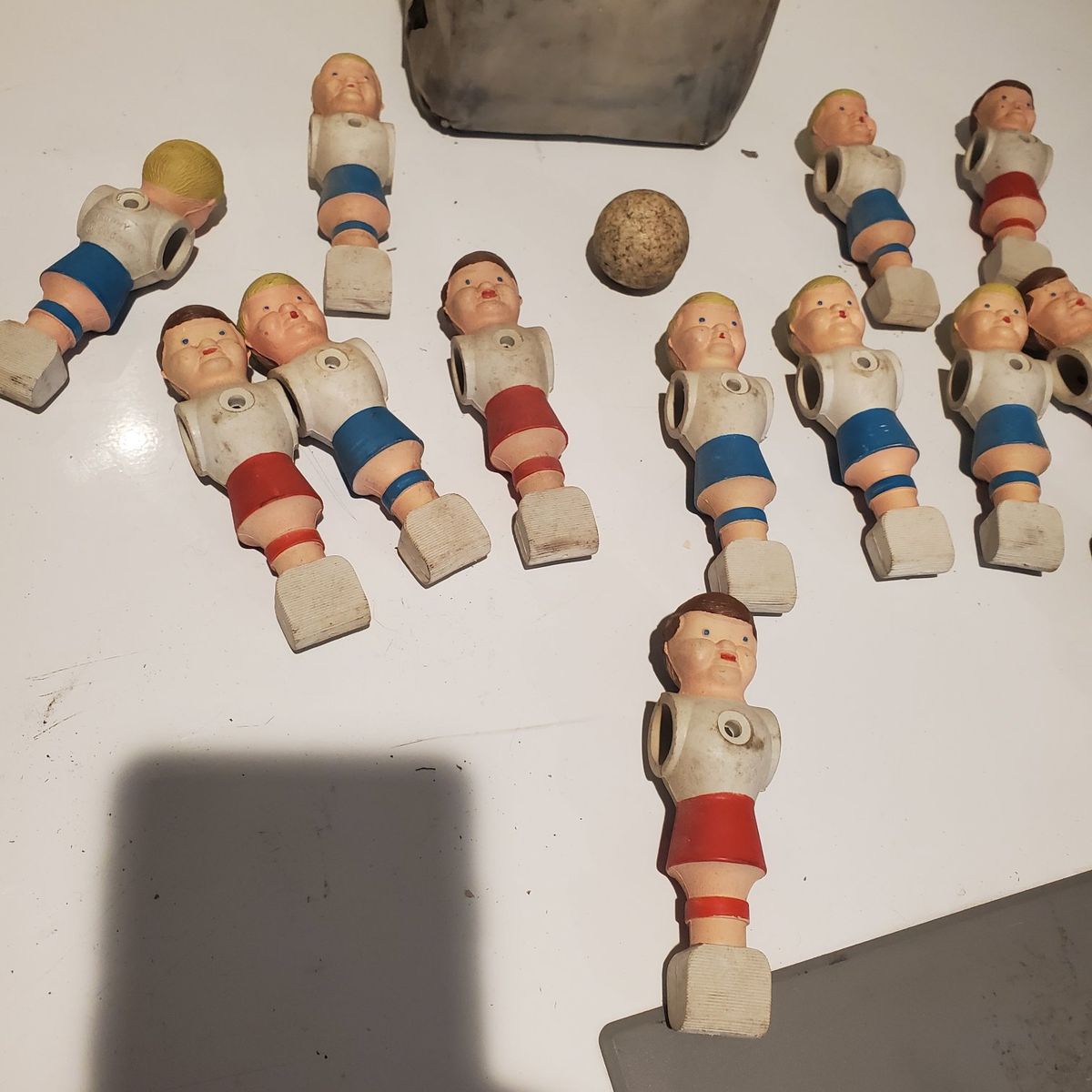 Vintage Foosball Soccer Men