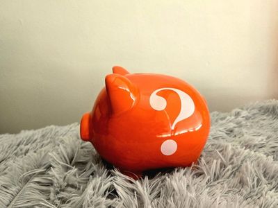 Bright Orange Ceramic Piggy Bank – Modern Question Mark Novelty Decor
