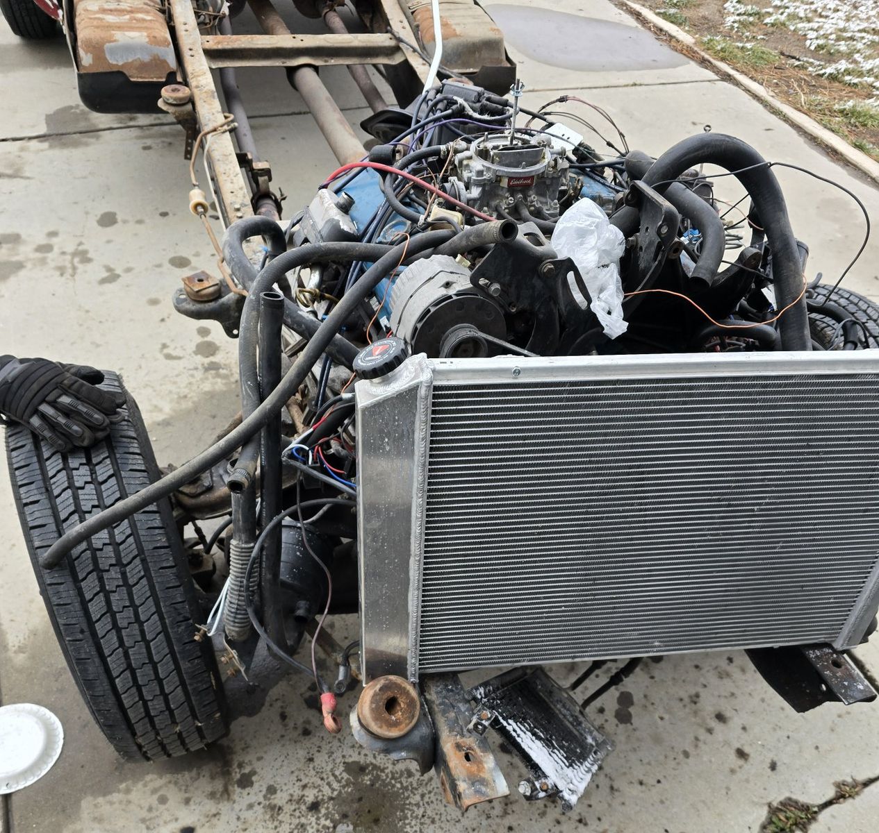 Chevy GMC Dually Truck Bed, Frame & Engine Assemblies for Parts or Project