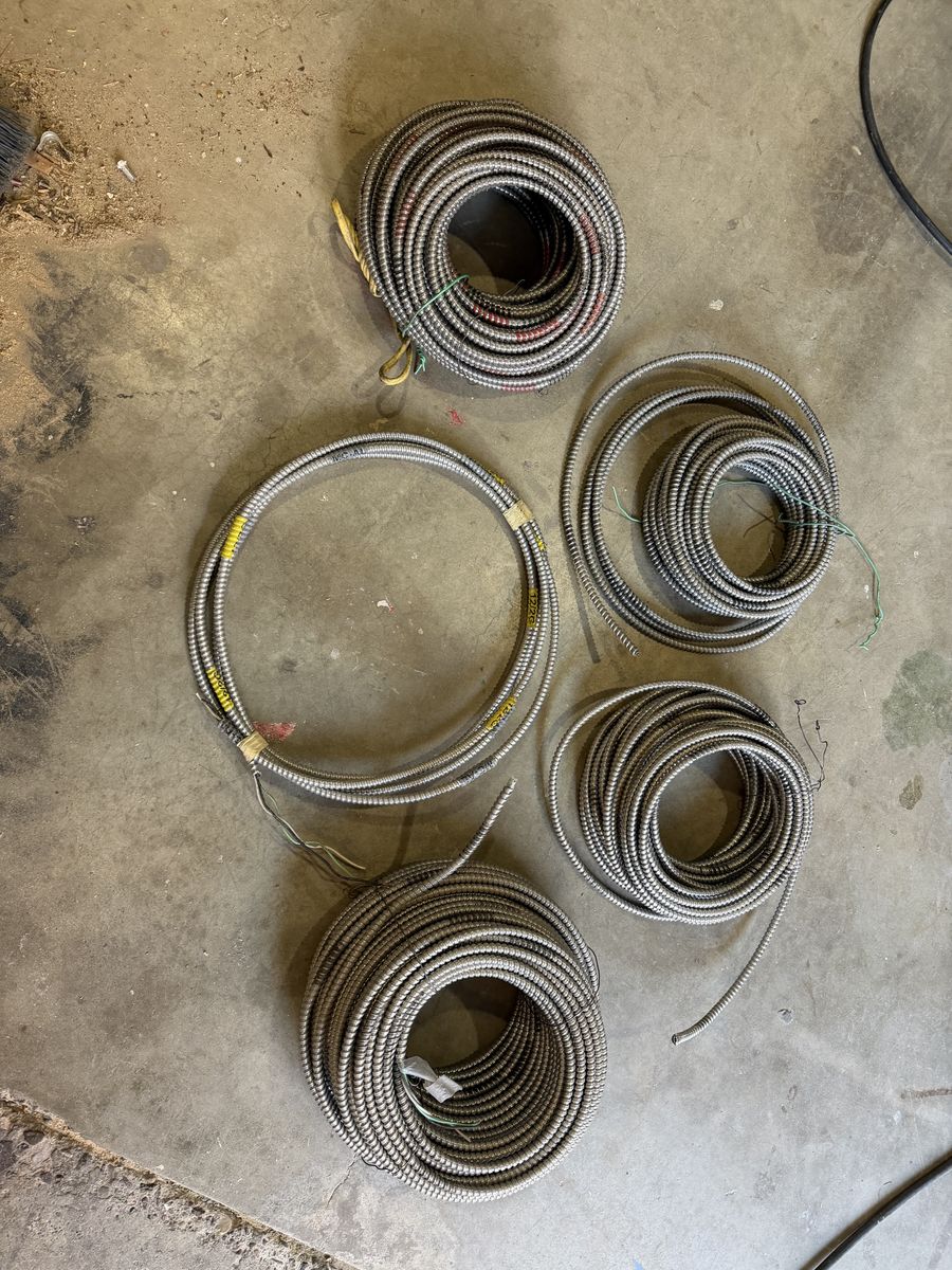 MC cable 12/2 And 12/3