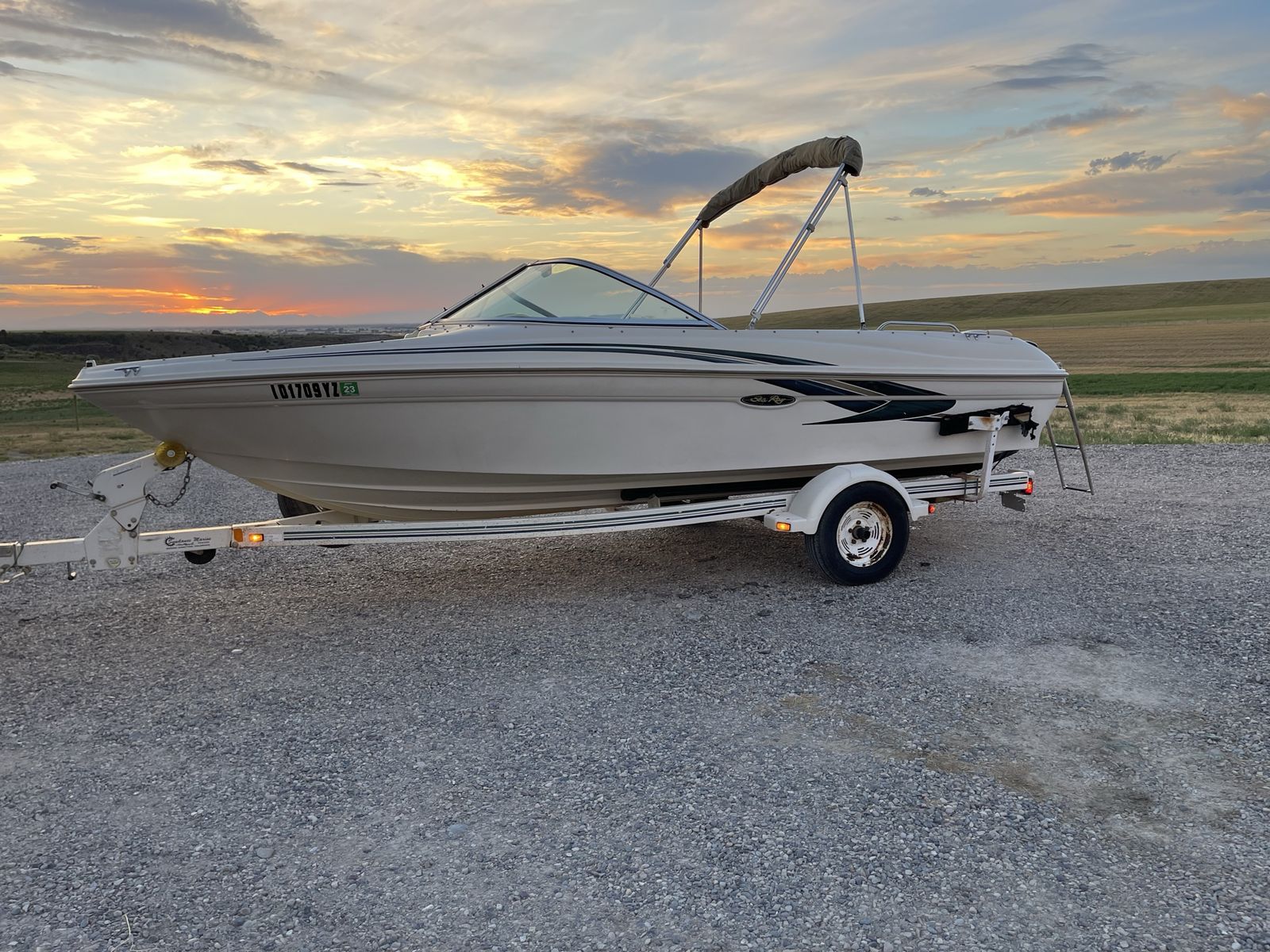 2000 Sea Ray 180 Bow Rider