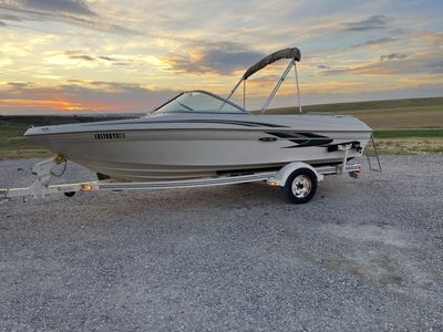 2000 Sea Ray 180 Bow Rider