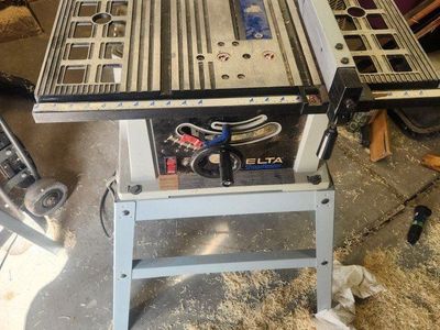 Delta Shop master 10" Table saw