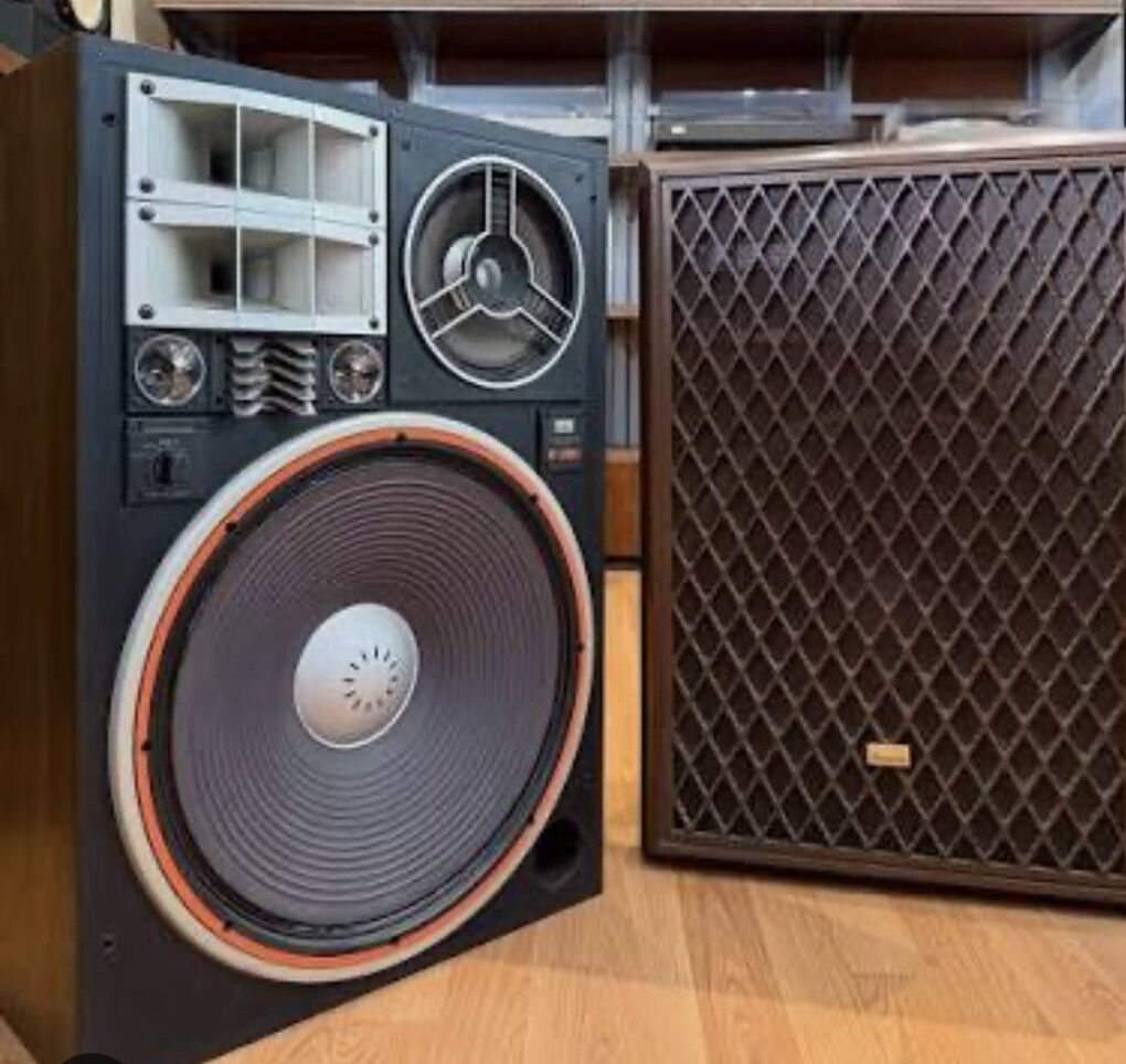 Sansui Speakers Sorry I Had The Wrong Number down