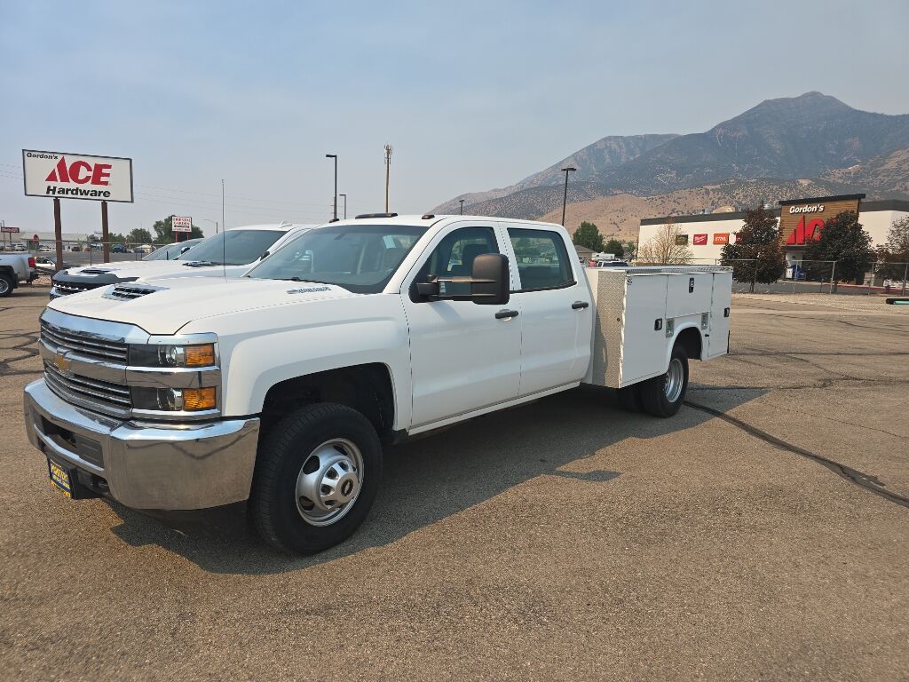 2018 Chevrolet Silverado 3500HD CC Work Truck
