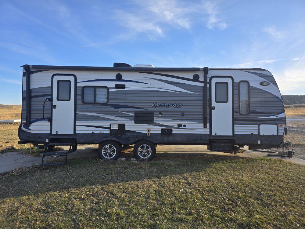 2015 Keystone Springdale Camper