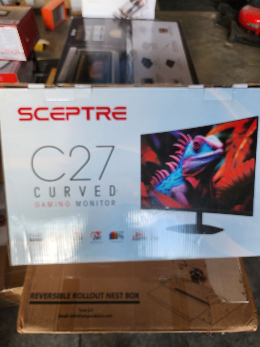 Sceptre 27 inch curved screen monitor