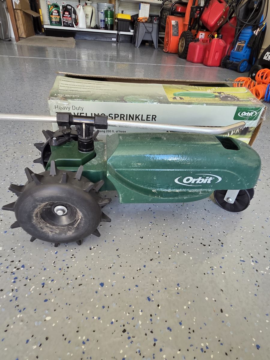Heavy‑Duty Orbit Traveling Sprinkler – Cast Iron – Excellent Condition