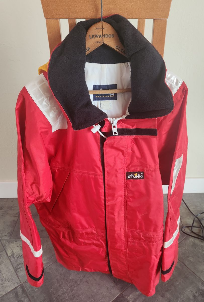 Atlantis top of the line foul weather coat