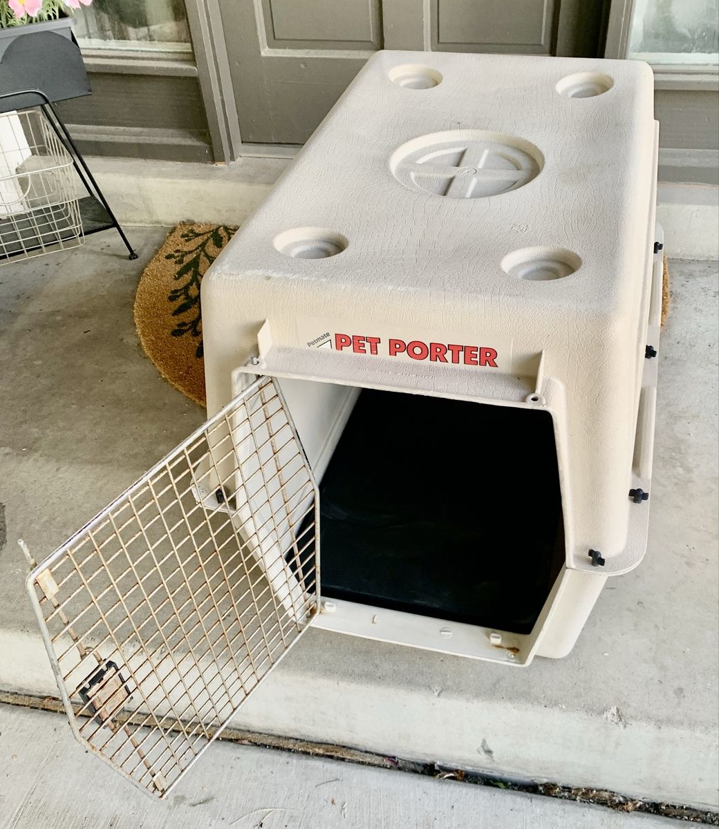 Dog Kennel Porter
