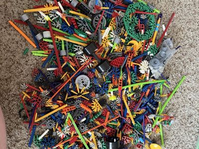 Large Lot K'nex Building Toy Pieces, Rods, Connectors, Gears - STEM Creative Play