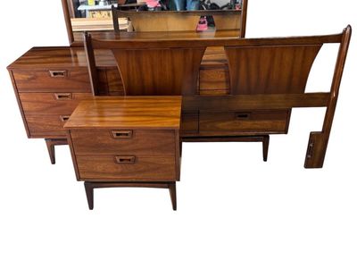Mid Century Dresser Set