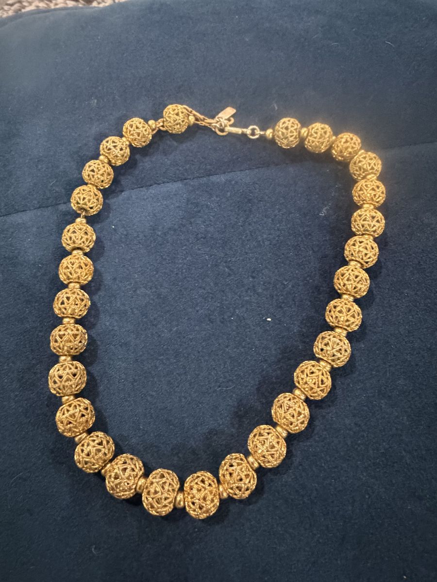 Vintage Gold Tone Filigree Openwork Beaded Statement Necklace