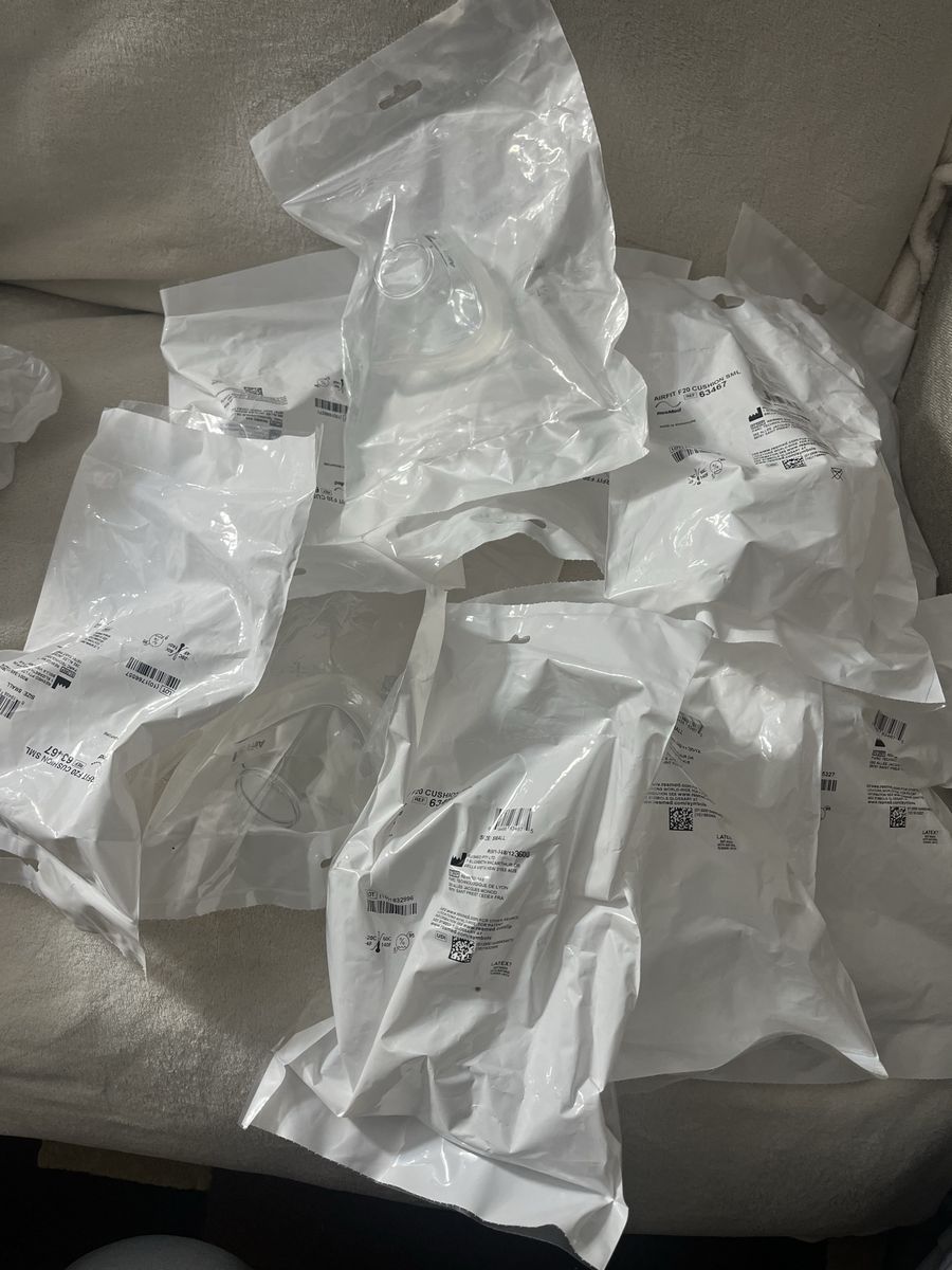 AirFit F20 Cushiom SML 63467 Size Small