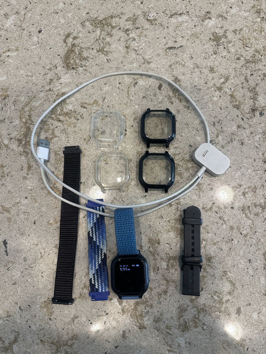 Gabb watch 2 w/accessories